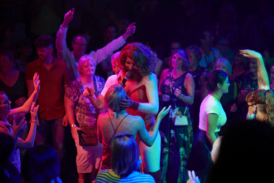 We talked to 5 Friends about FRINGE WORLD. Here's what they said